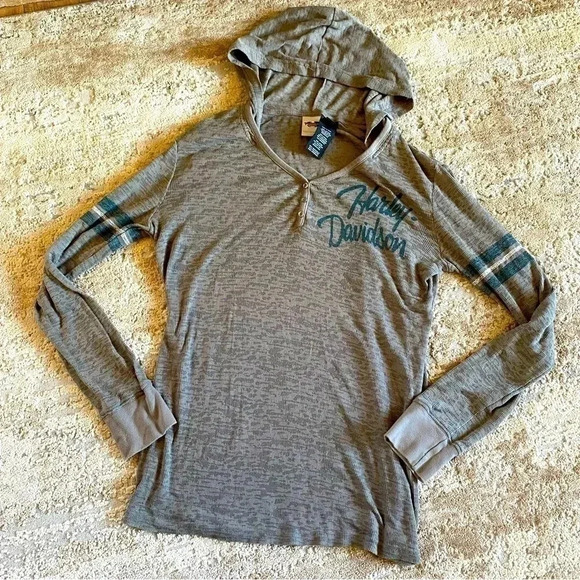 Harley-Davidson Tops - Harley Davidson Hoodie Gray Textured Ribbed Graphic Print Button Neck: 1W 16-18